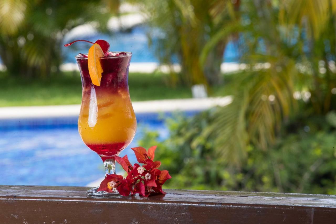 Coronado Luxury Club & Suites Playa Coronado Bagian luar foto