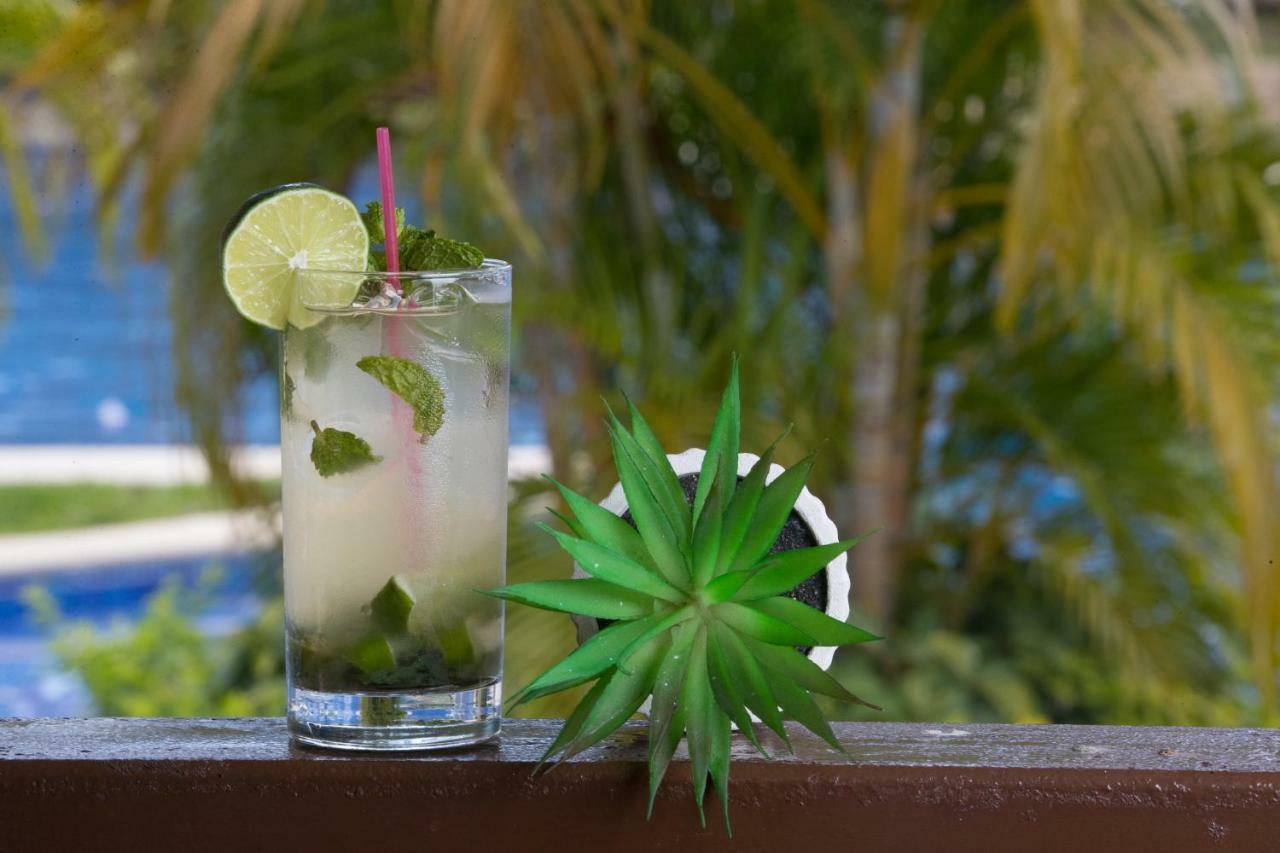 Coronado Luxury Club & Suites Playa Coronado Bagian luar foto