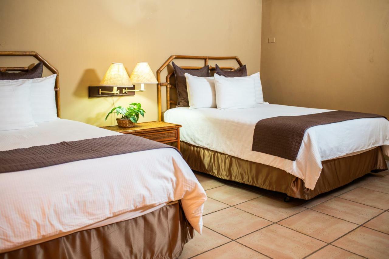 Coronado Luxury Club & Suites Playa Coronado Bagian luar foto